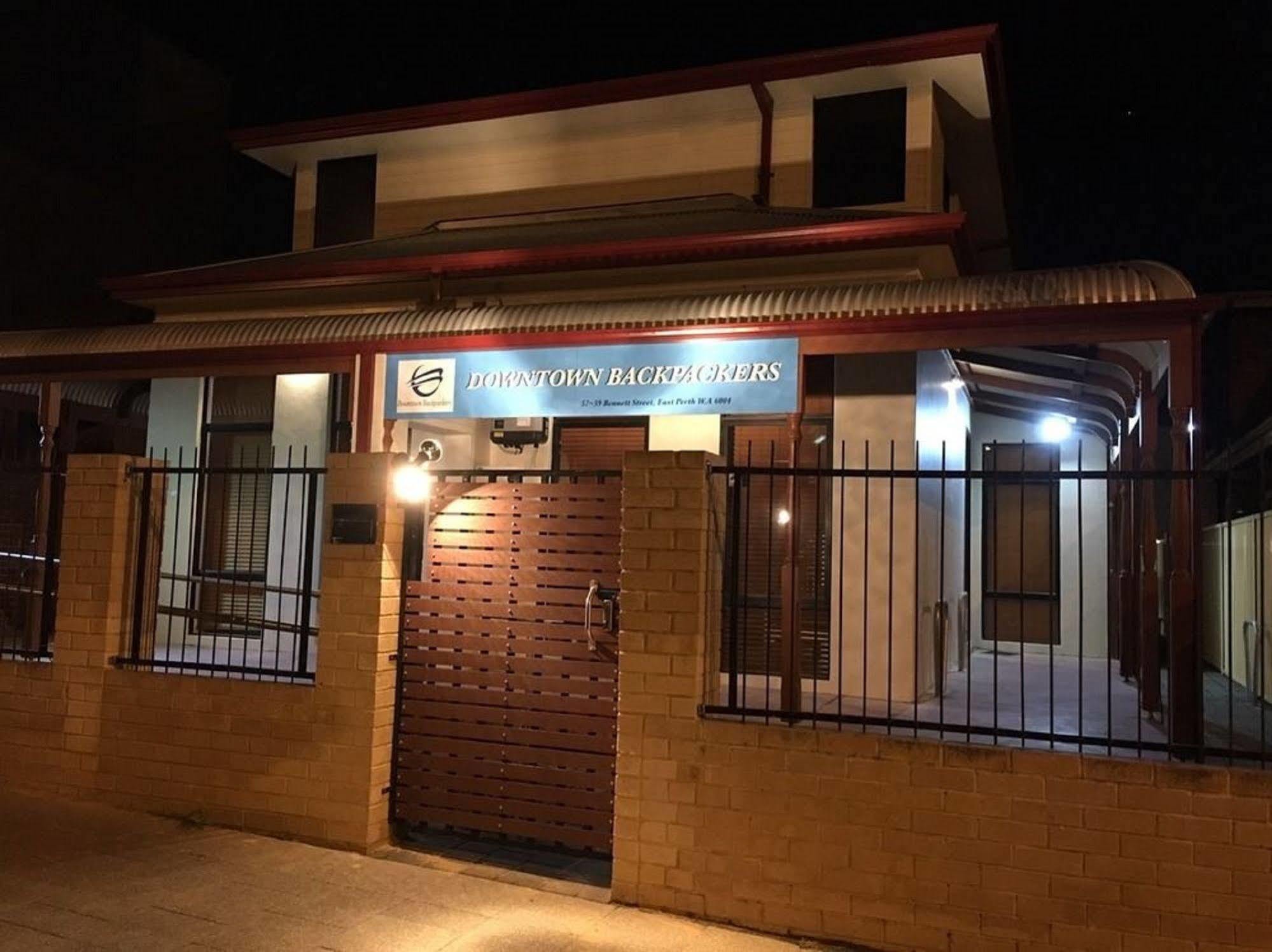 Downtown Backpackers Hostel Perth - Note - Valid Passport Required For Check In Exterior foto