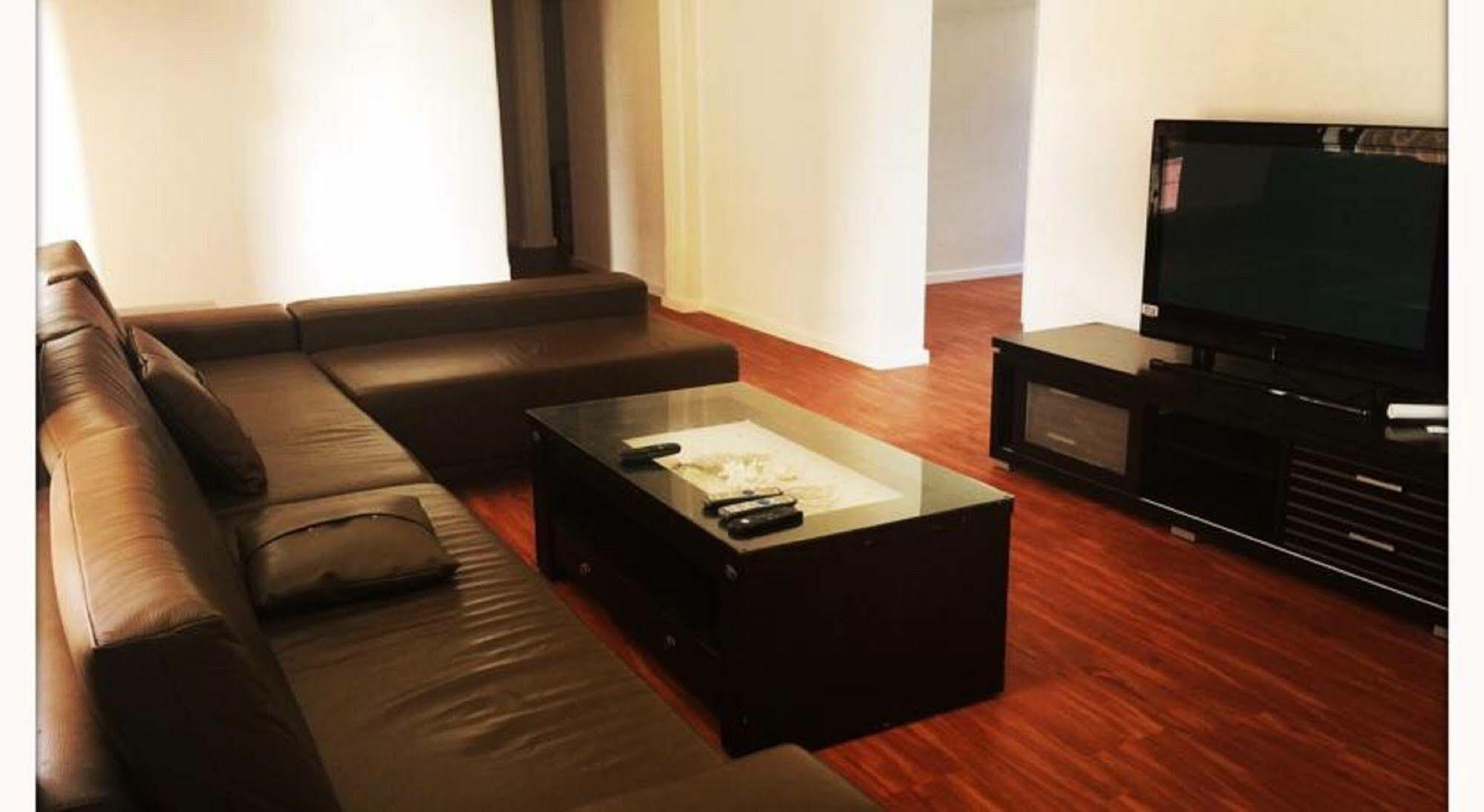 Downtown Backpackers Hostel Perth - Note - Valid Passport Required For Check In Exterior foto